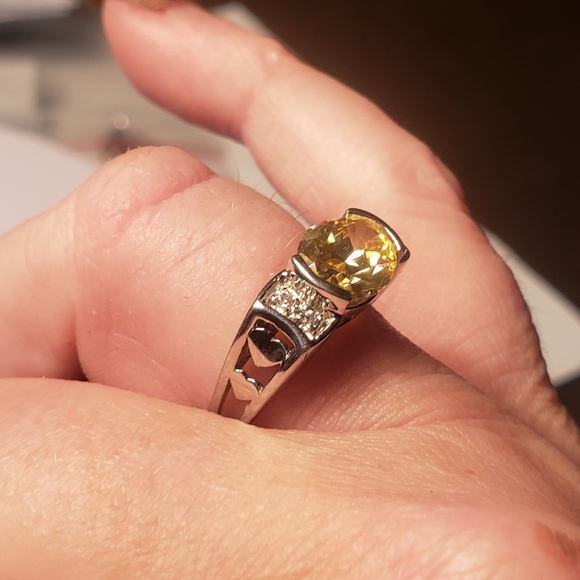 RARE Estate Victoria Wieck/MEDA Canary Quartz Ring - Picture 8 of 9